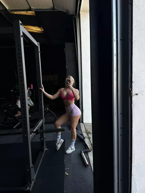 Another outfit to tease the gym bros with