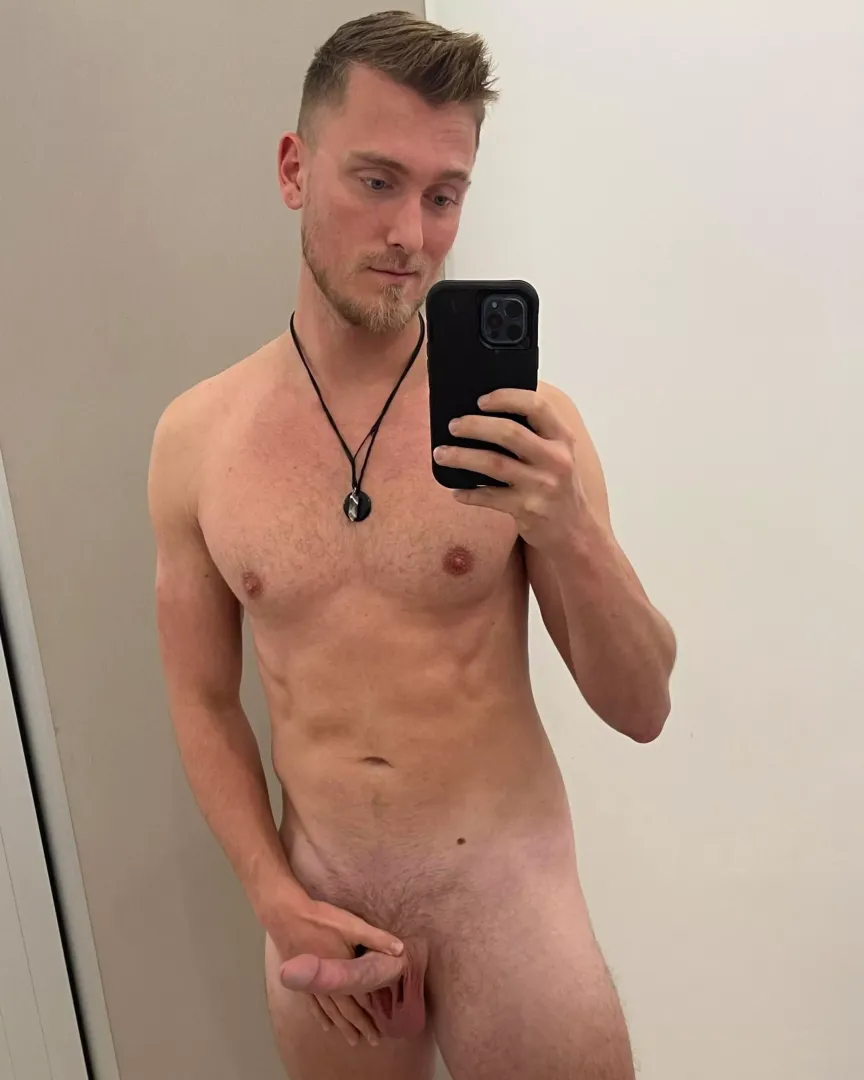 Any bears like blonde cubs 😏