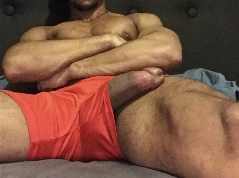 Any bro would suck my dick right after a long day of work?
