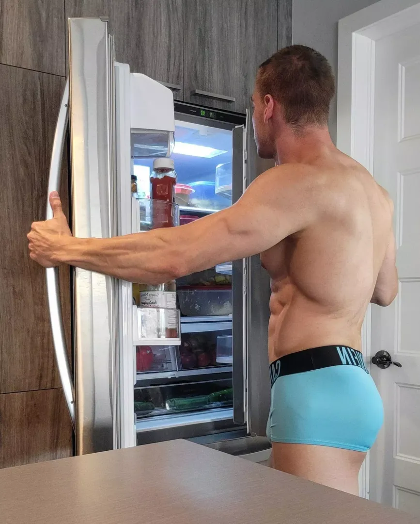 Any craving 😏🍑..?