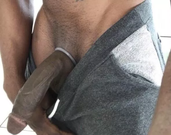 Any female want to help with my monster my DM’s are open