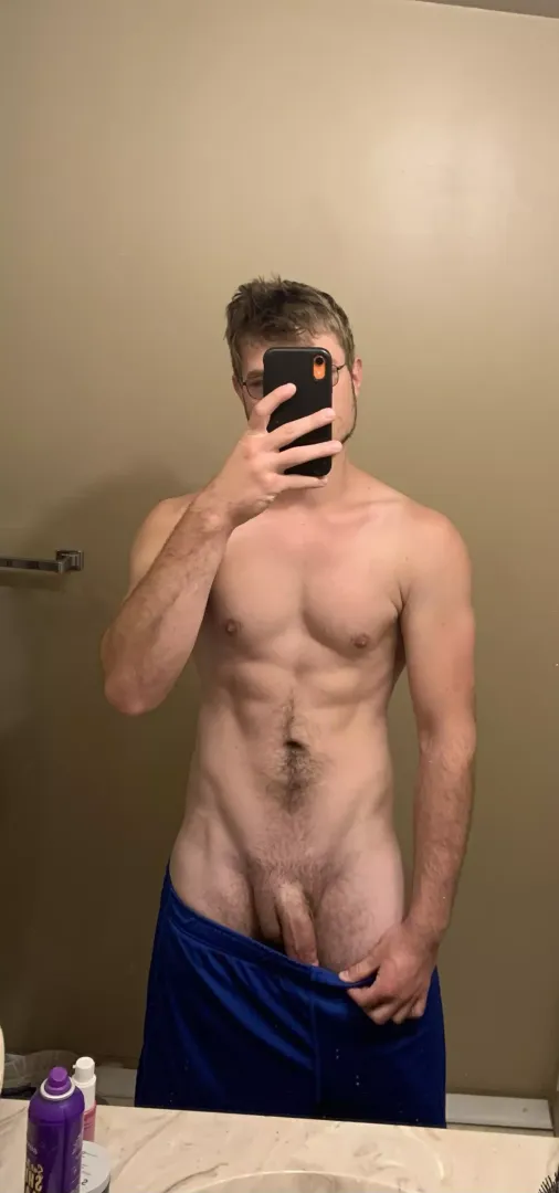 Any (m)ilfs need a personal trainer?