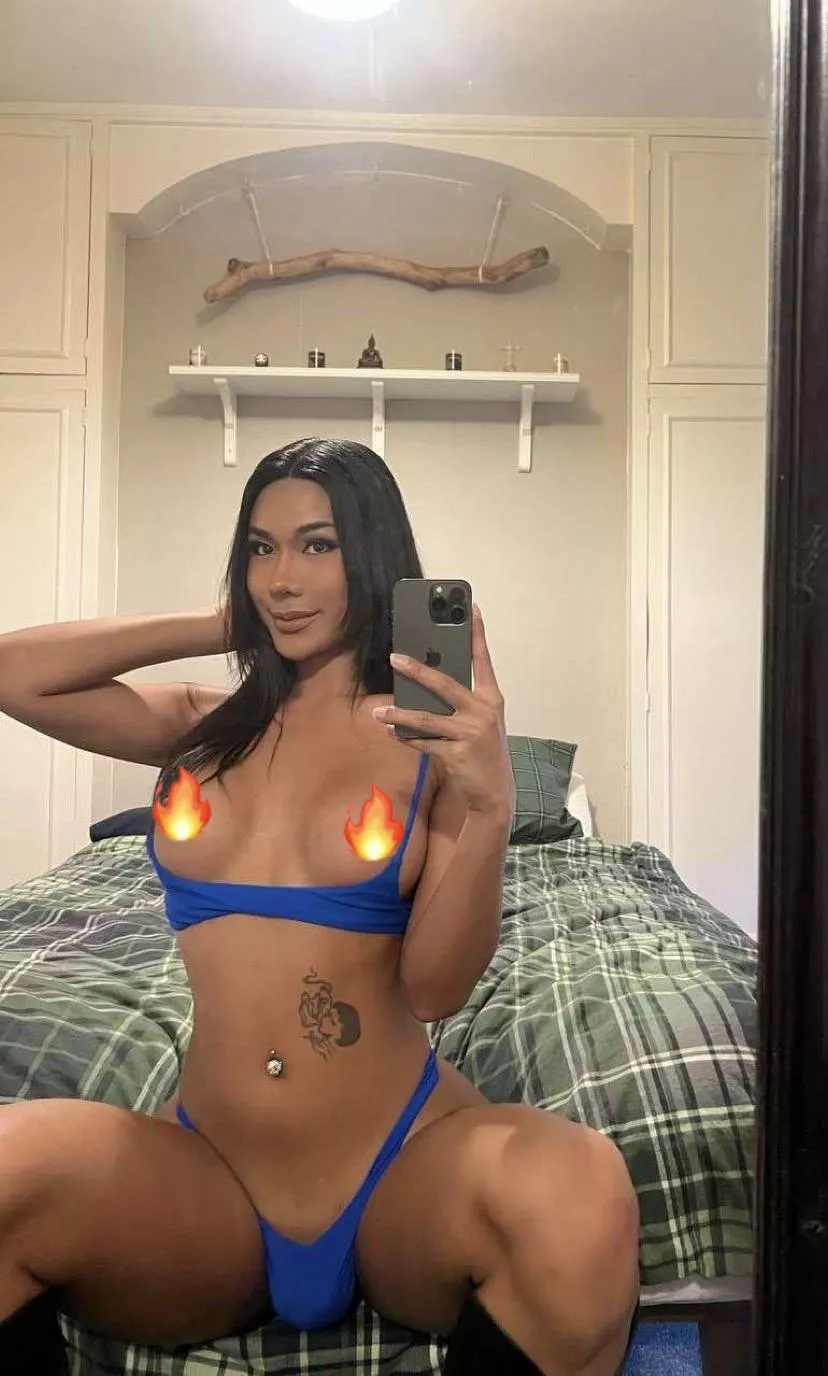 Any straight boys here who would accept me as girlfriend?