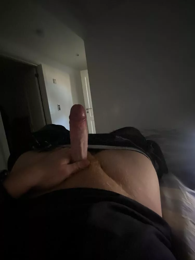 Any twinks wanna slide Down on this?😛 DM’s Always welcome