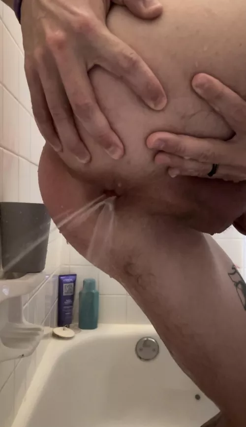 Any volunteers to help fill me back up?