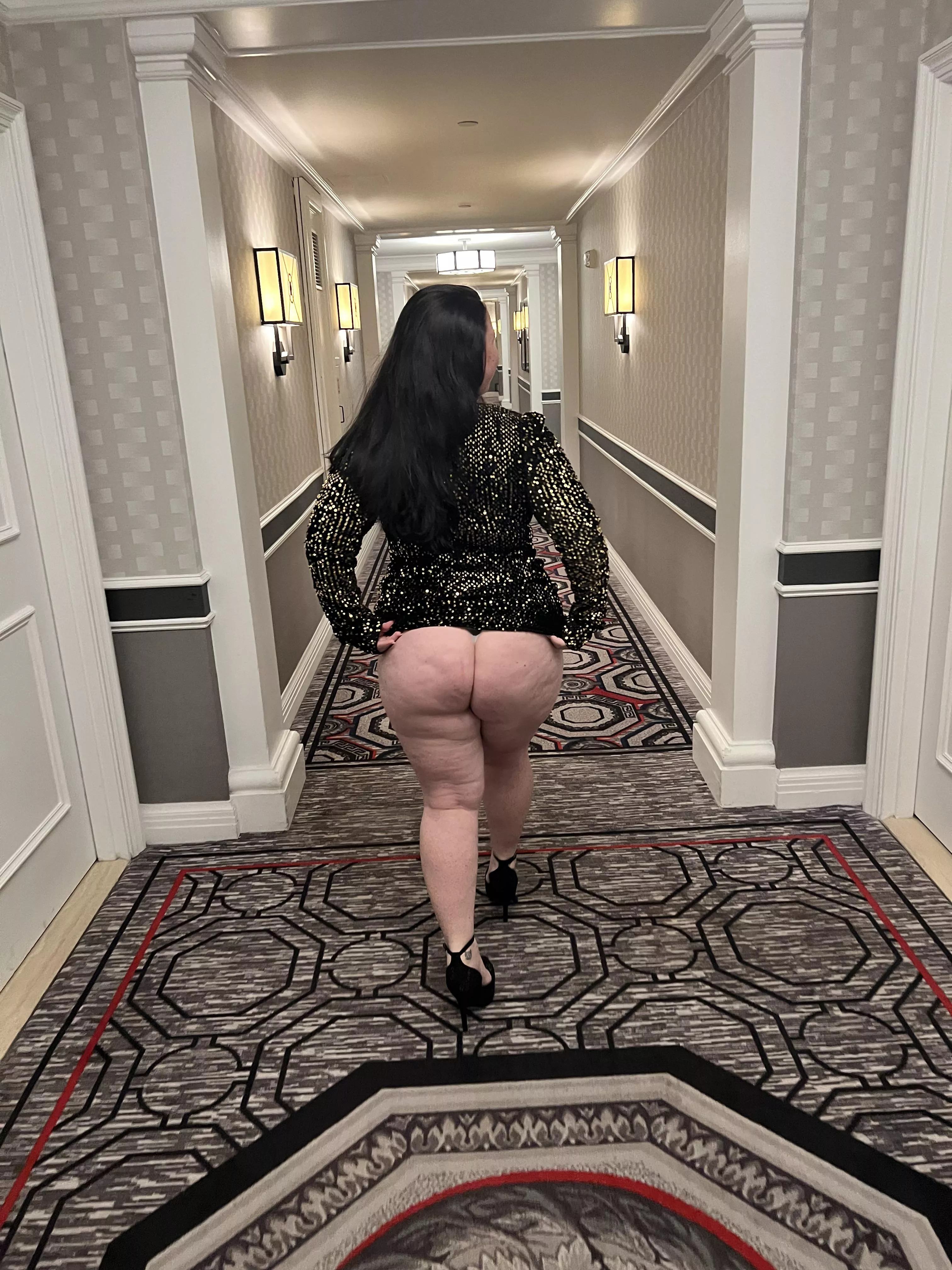 Anybody in my hotel?