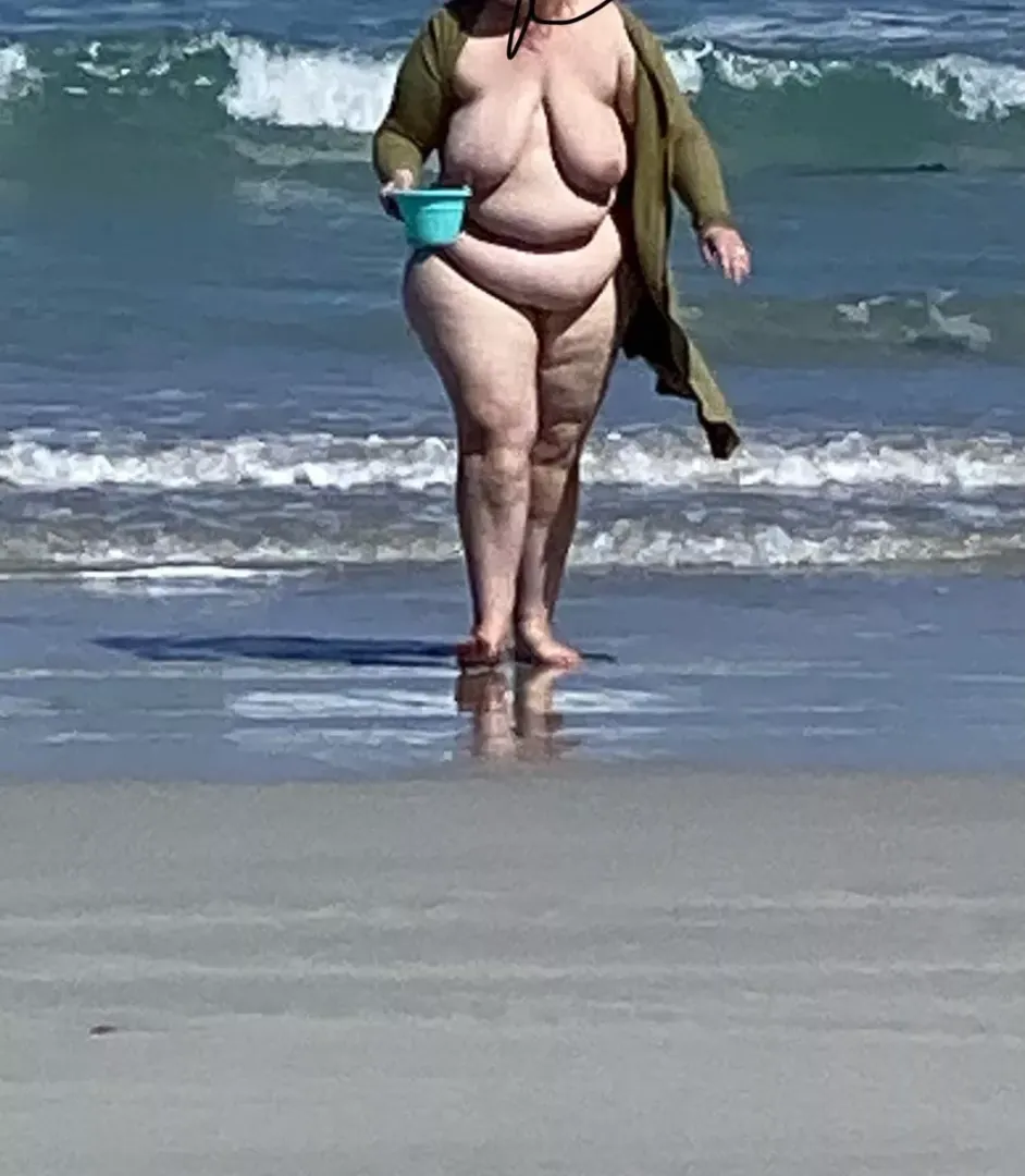 Anybody want to go to the beach with me
