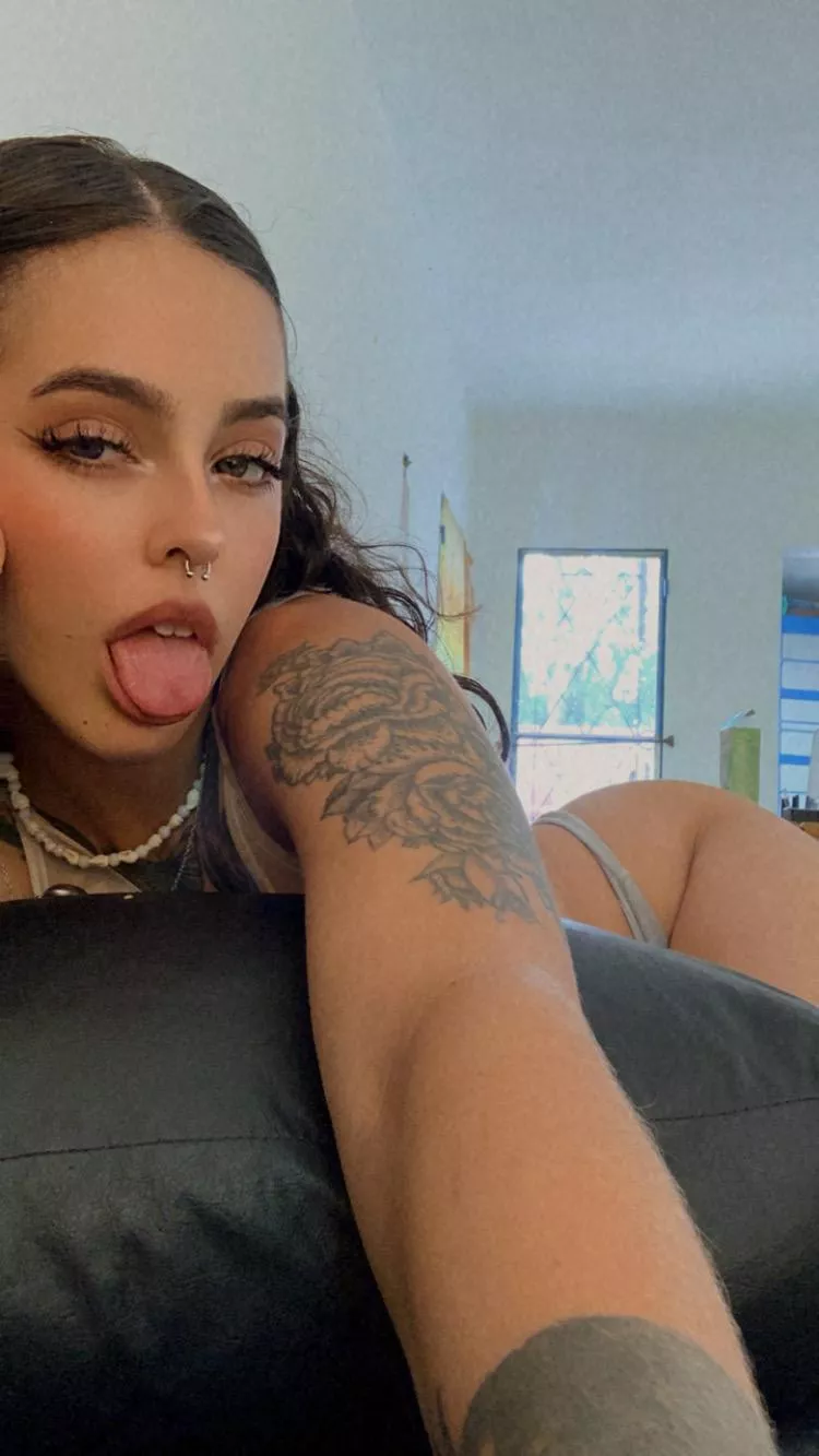 Anybody want to jizz inside of a goth girls mouth?..