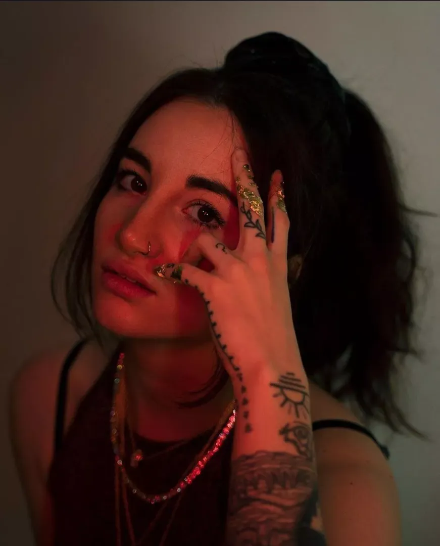 anybody with a Hand fetish here? do you like mine?^