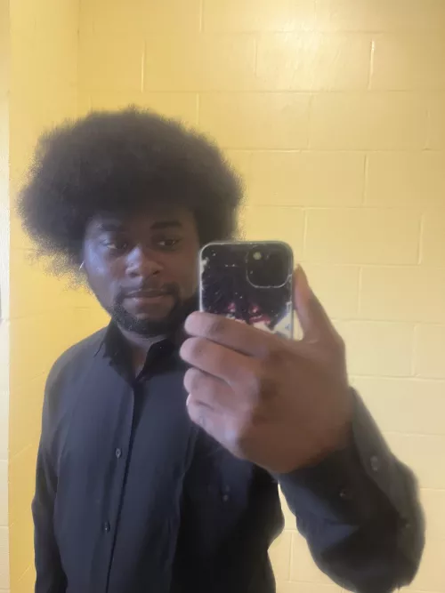 Anyone down to play overwatch with me?