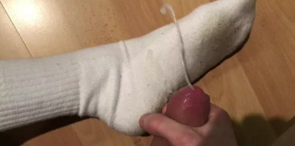 Anyone else have sock cumshot fetish ? I wanna talk abt it with ppl
