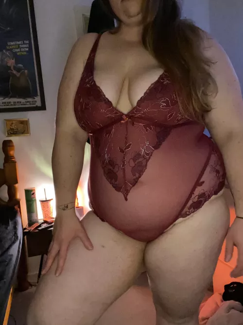 Anyone else love a pretty bodysuit? 😍