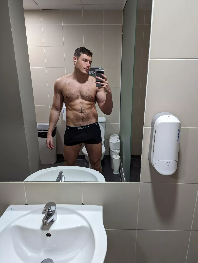 Anyone else still hungover from last night? UK