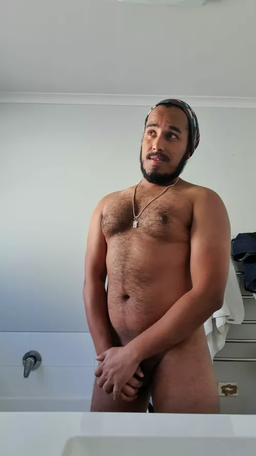 Anyone into Indian daddies? Hmu keen to chat dirty.