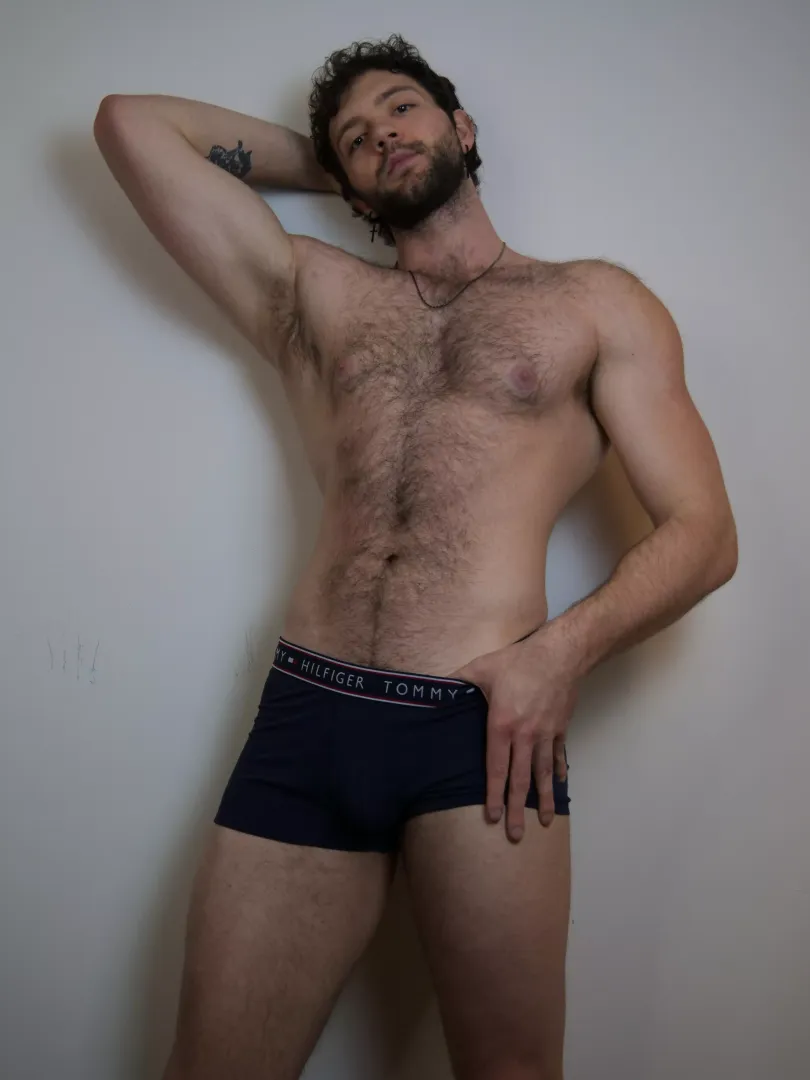Anyone like a 6’8 otter in Tommy?