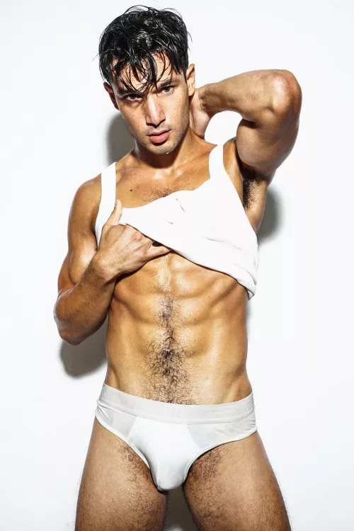 Anyone like wet pits ?