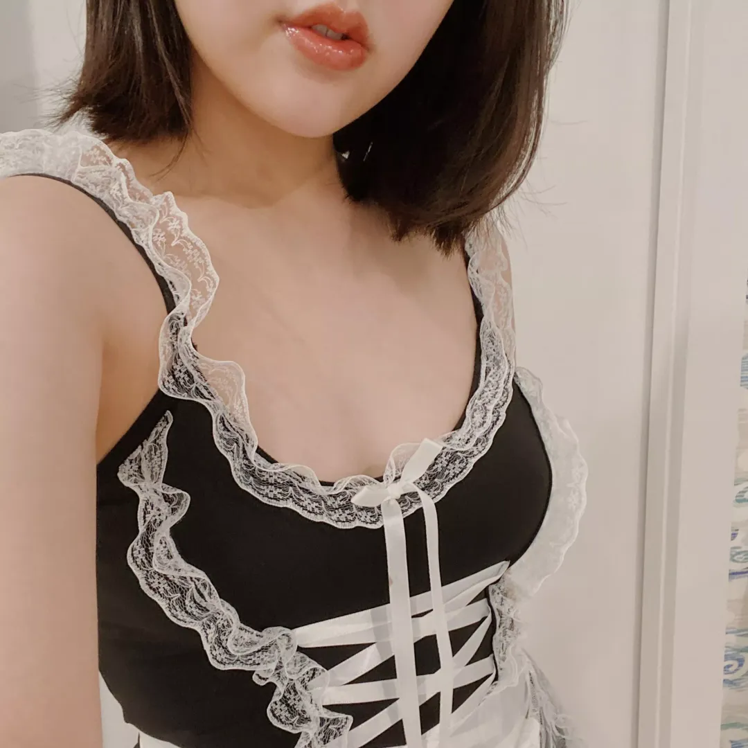 anyone looking for a hot Asian maid?