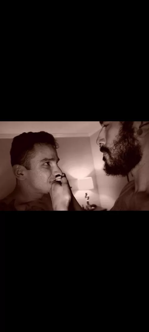 Anyone please give full video link to andrew darling and diego tovar video