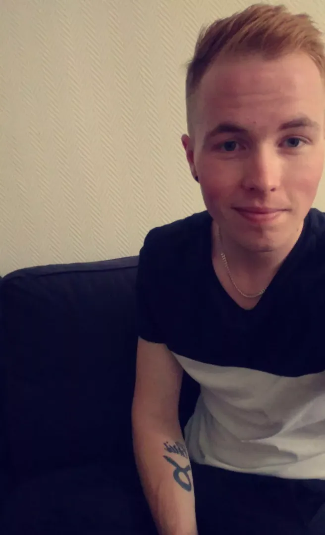 Anyone up for a chat? Can’t sleep. 22 uk