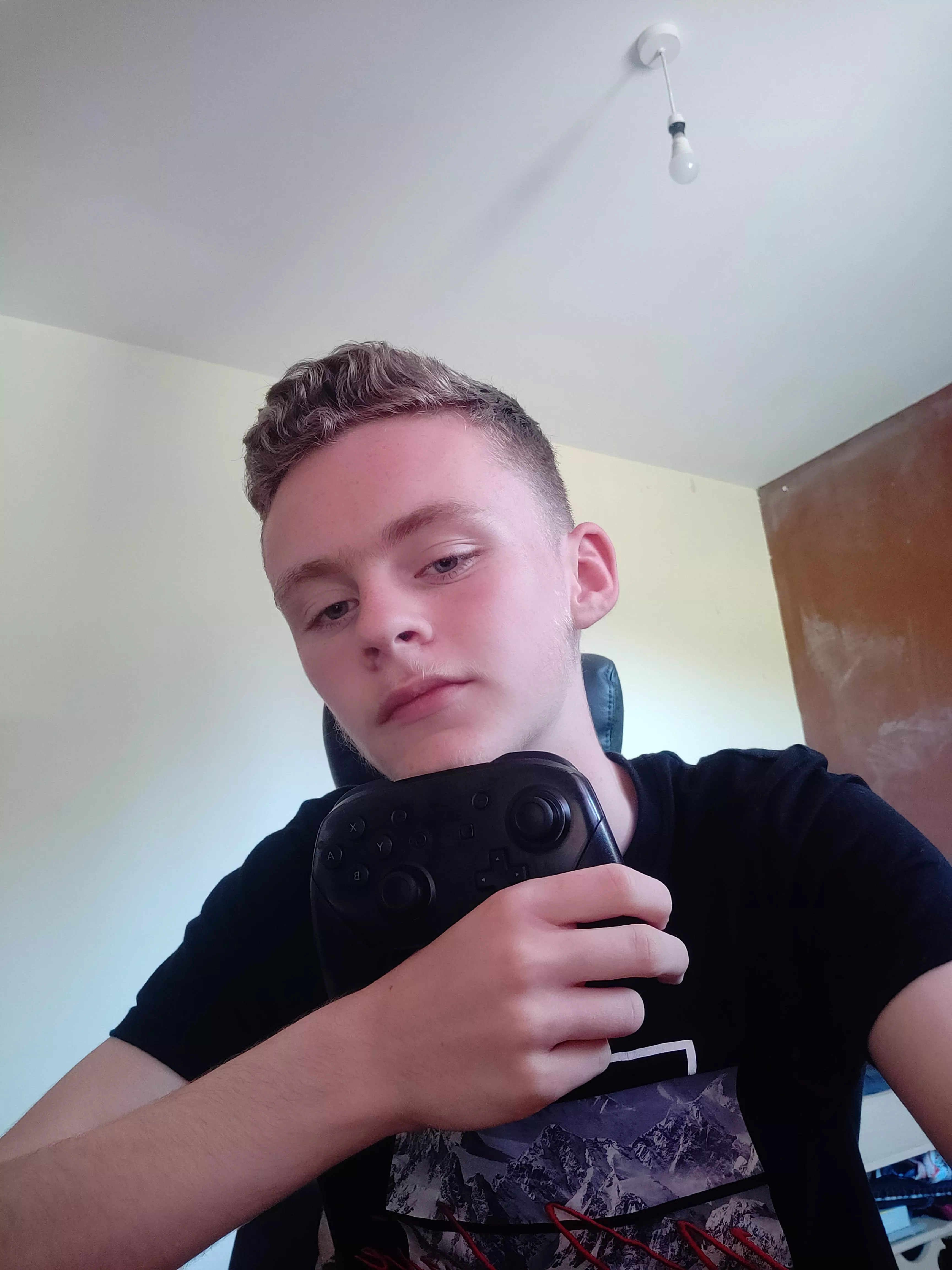 Anyone wanna chat? 