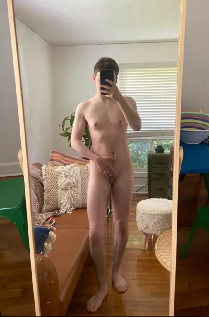 Anyone wanna impregnate some he/him pussy?