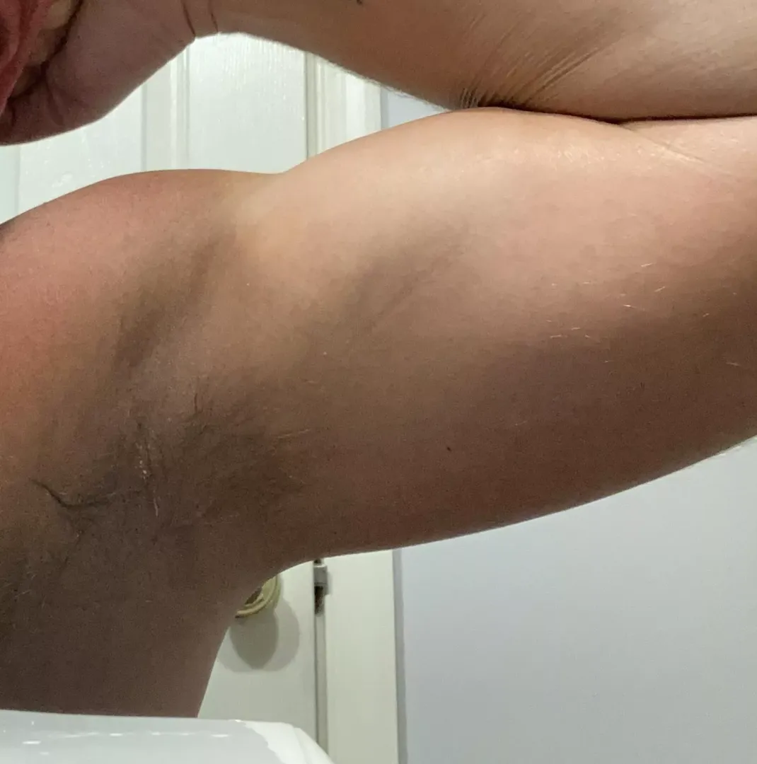 Anyone want to chat…Dm open