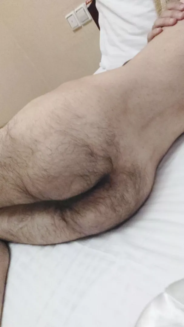 Are hairy butts appreciated here?