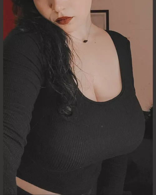 are they tribute worthy? 🍆👀
