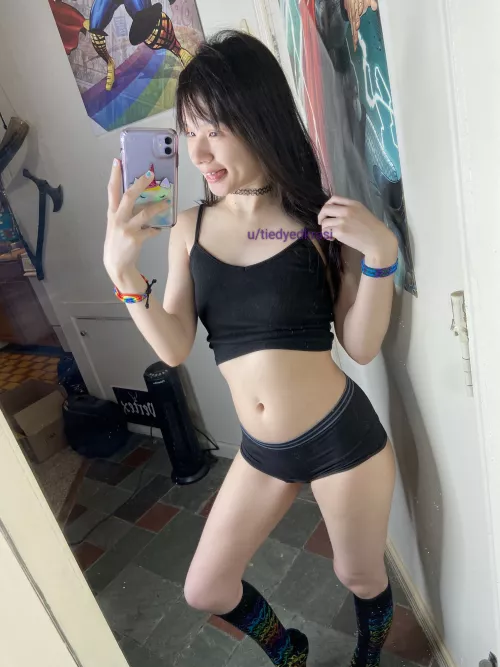 Are you into gals who are both Japanese and Chinese