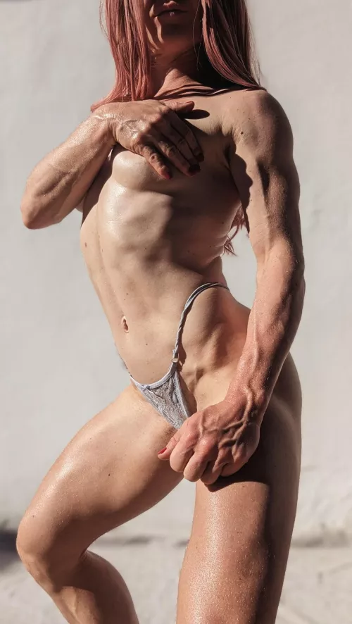 Are you into strong athletic girls