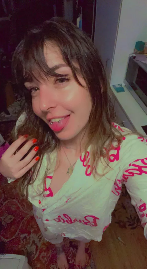 Are you telling me it’s that hard to find a sluttykinky