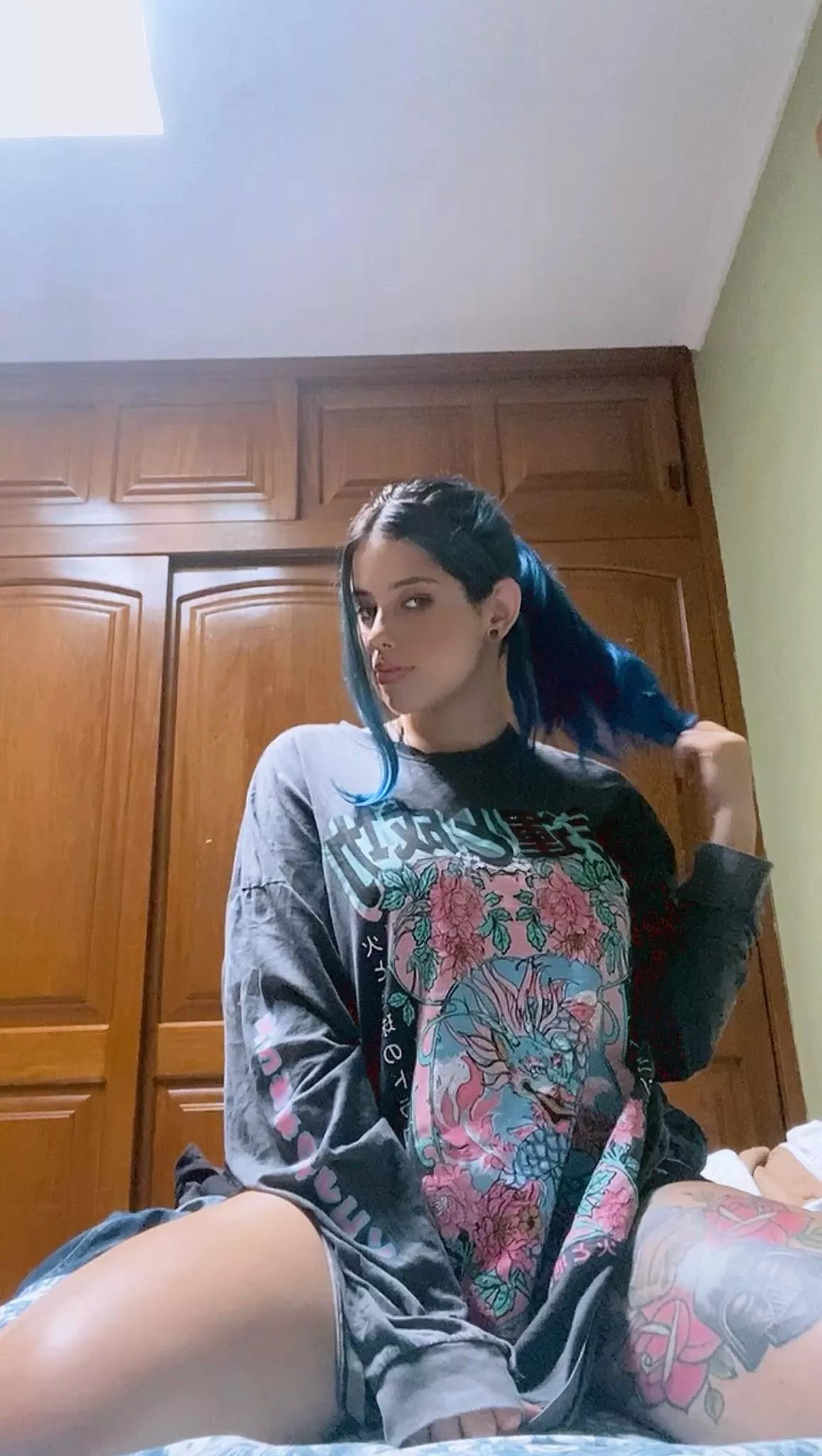 Aren't I a sexy little cute with this hair?