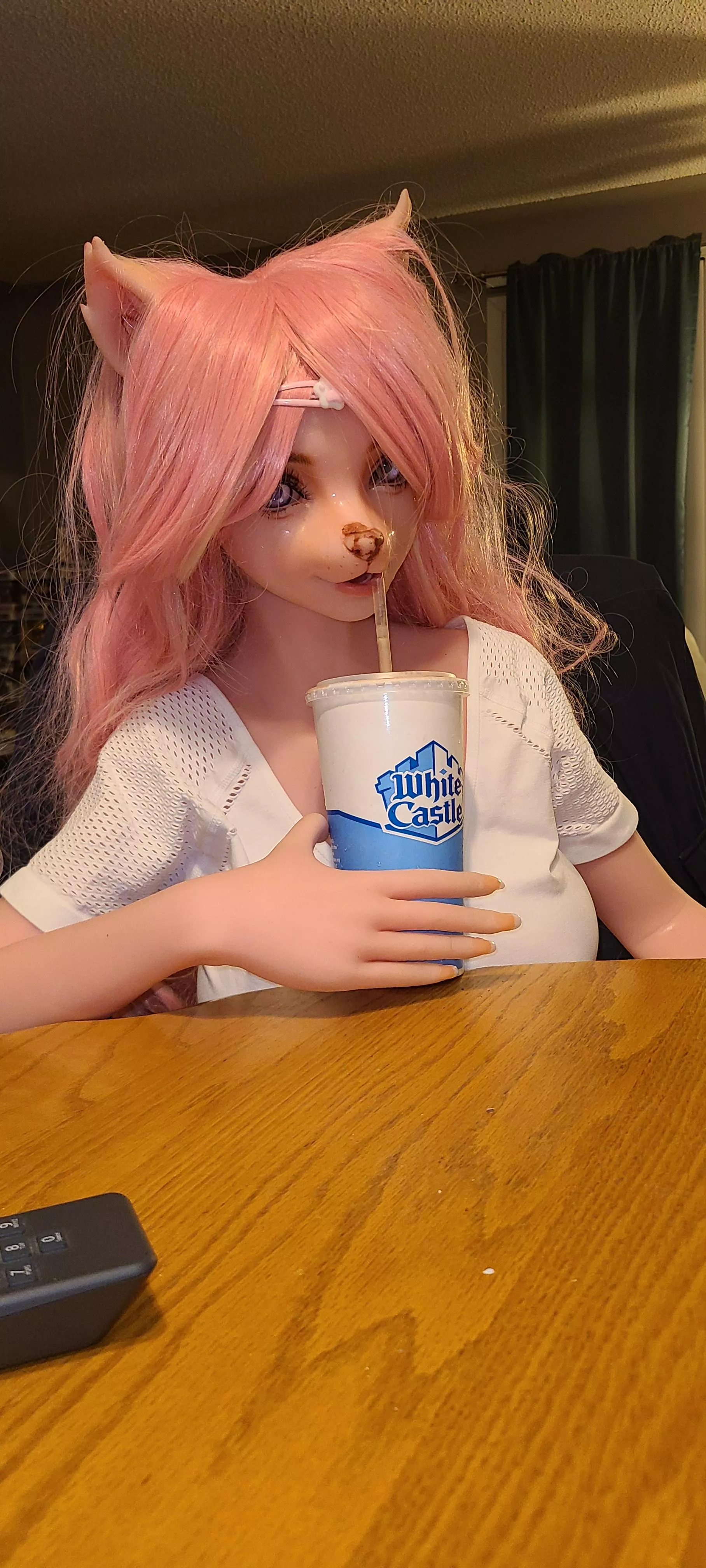 Ari said she wants a cheat shake
