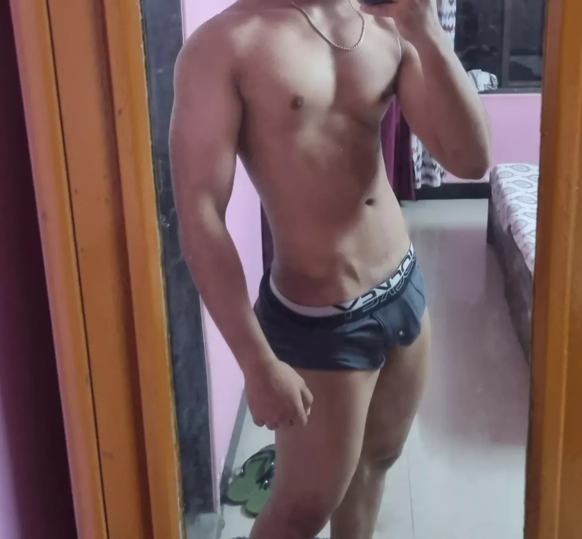 arms or v?