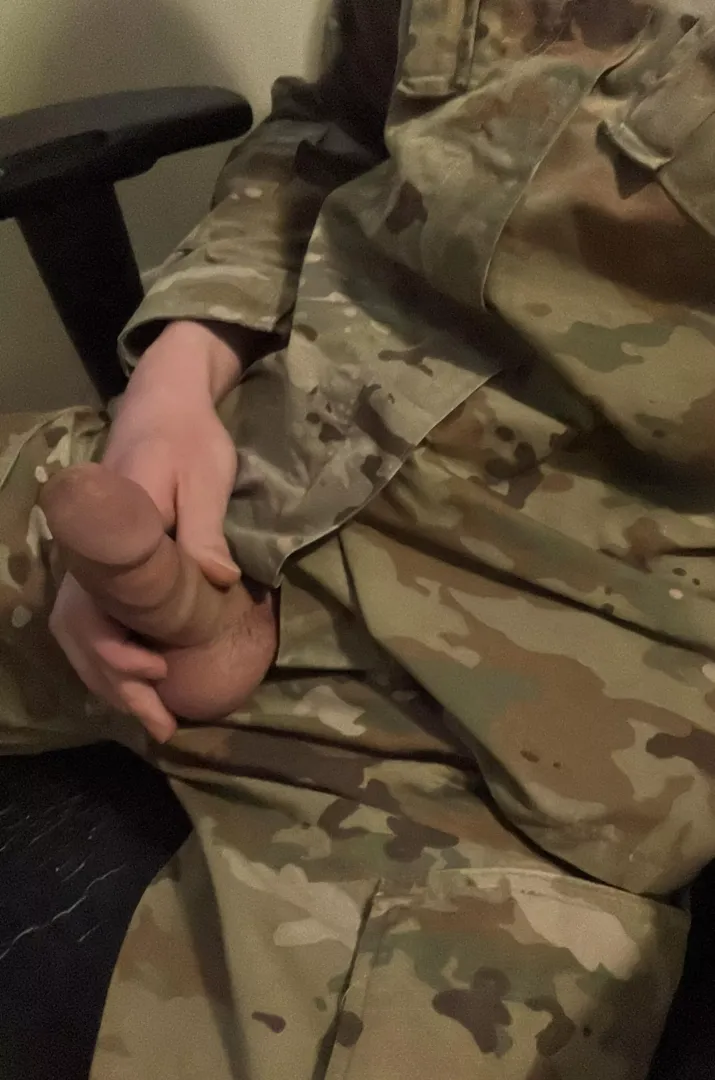 Army Twink