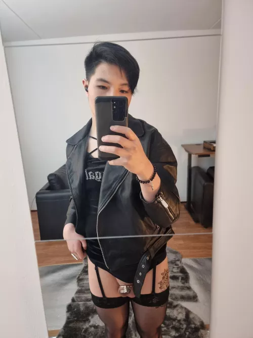 Asian clitty always locked