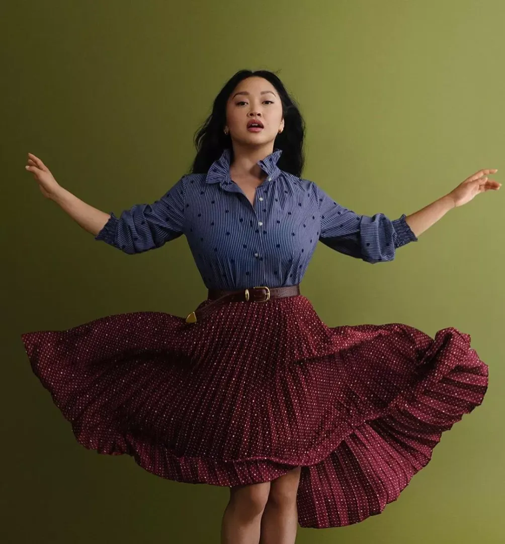 Asian woman ilouse and long skirt
