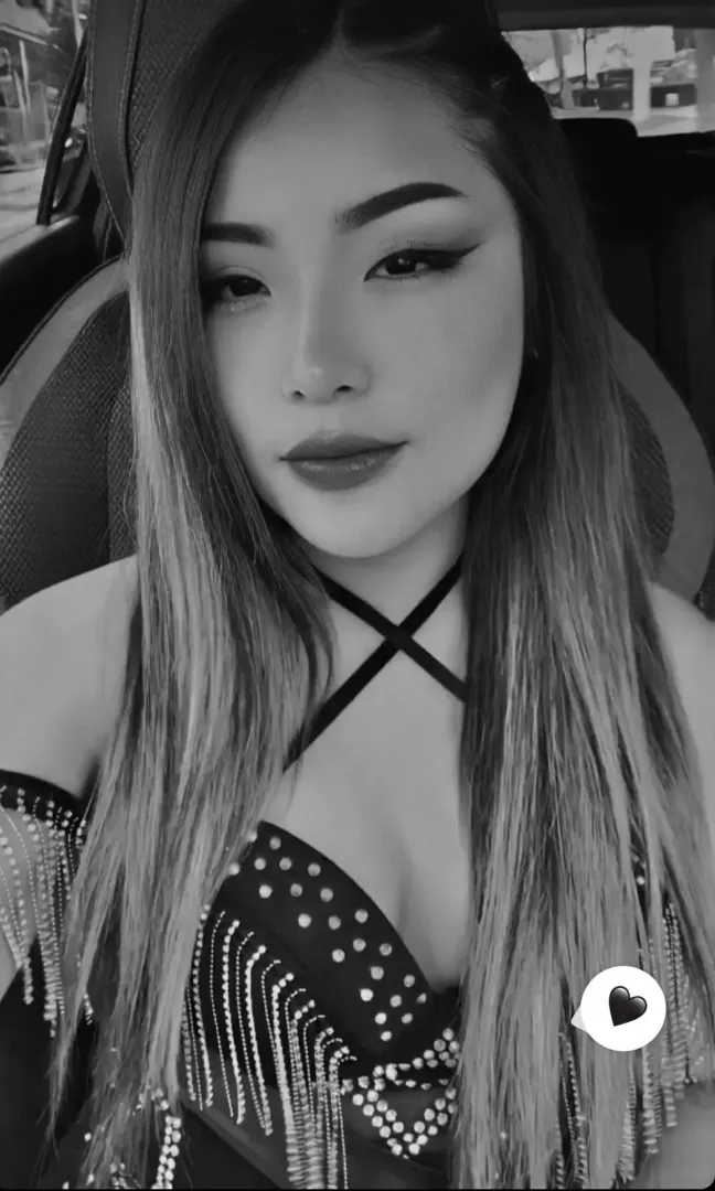 Asian-latina