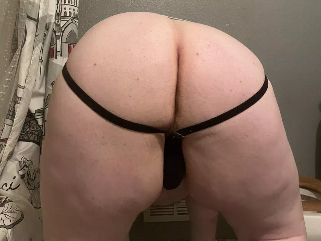 Ass 🍑 Big & Juicy