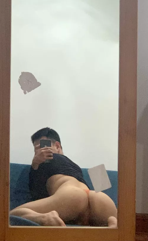 Ass is out yet my date didn’t show up 😭 Will you take his place?