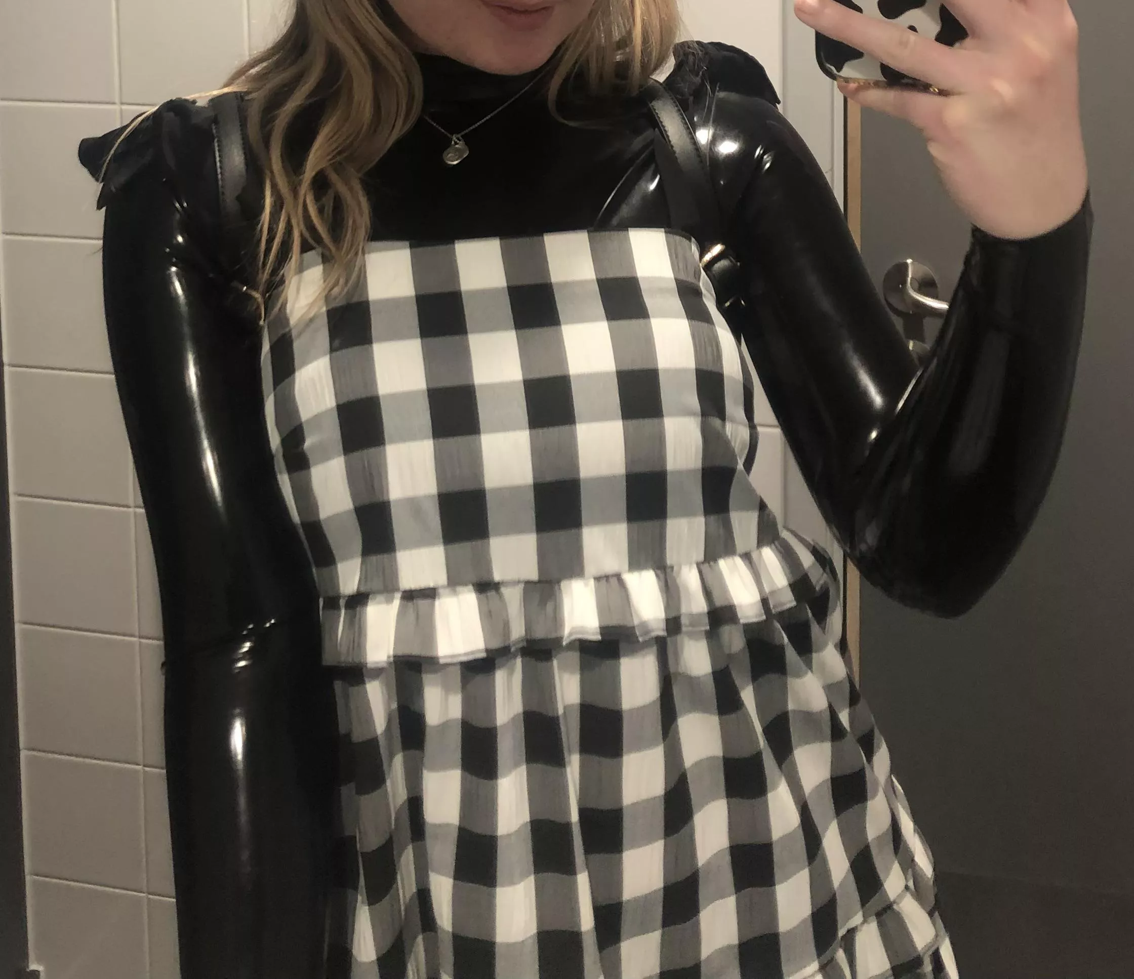 At school 🖤