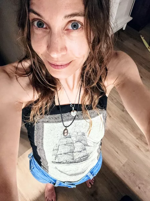 @athroughthelookingglass cum down to wonderland