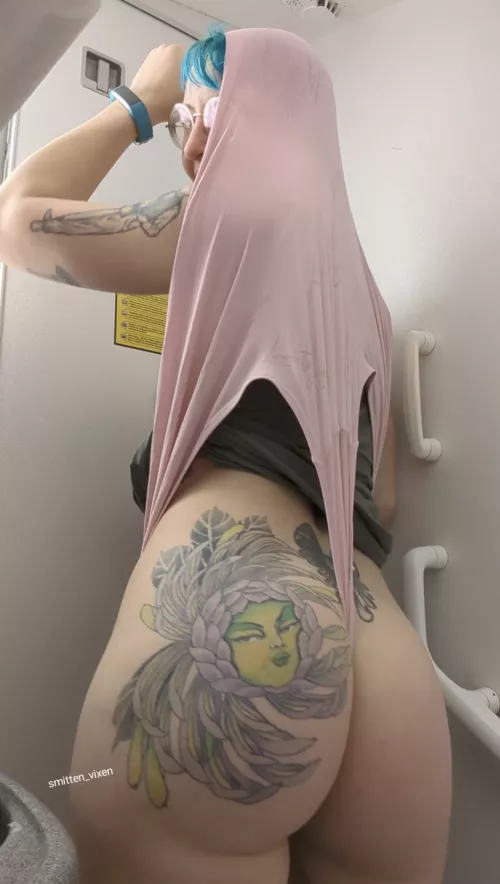 Atomics on the plane! ✈️