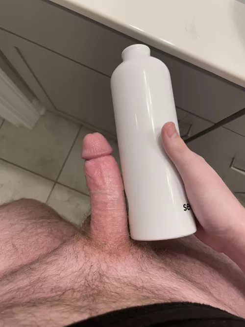 Average size cock looking to compare to big dick