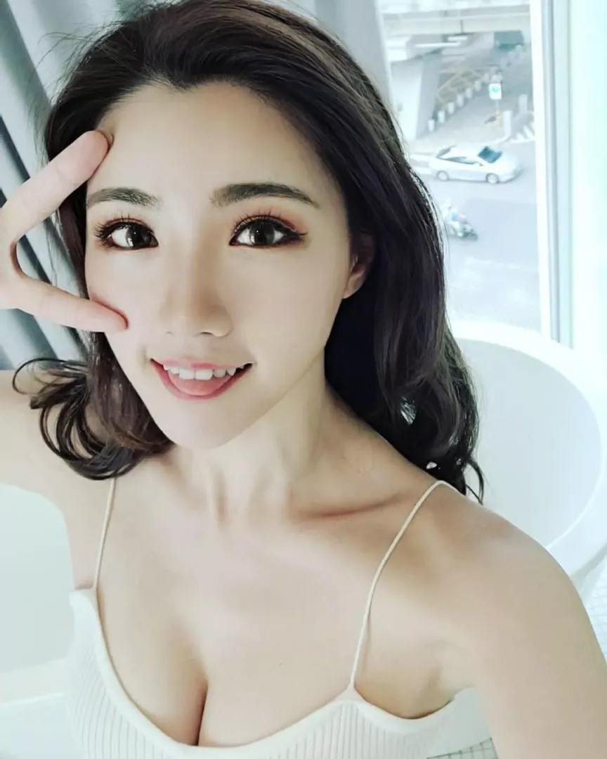 Awaiting 💦✌🏻