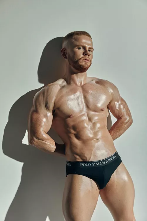 B cut from my latest fitness photoshoot ❤️‍🔥