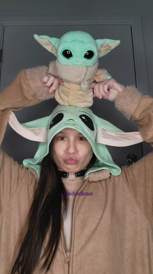 baby yoda and I chilling