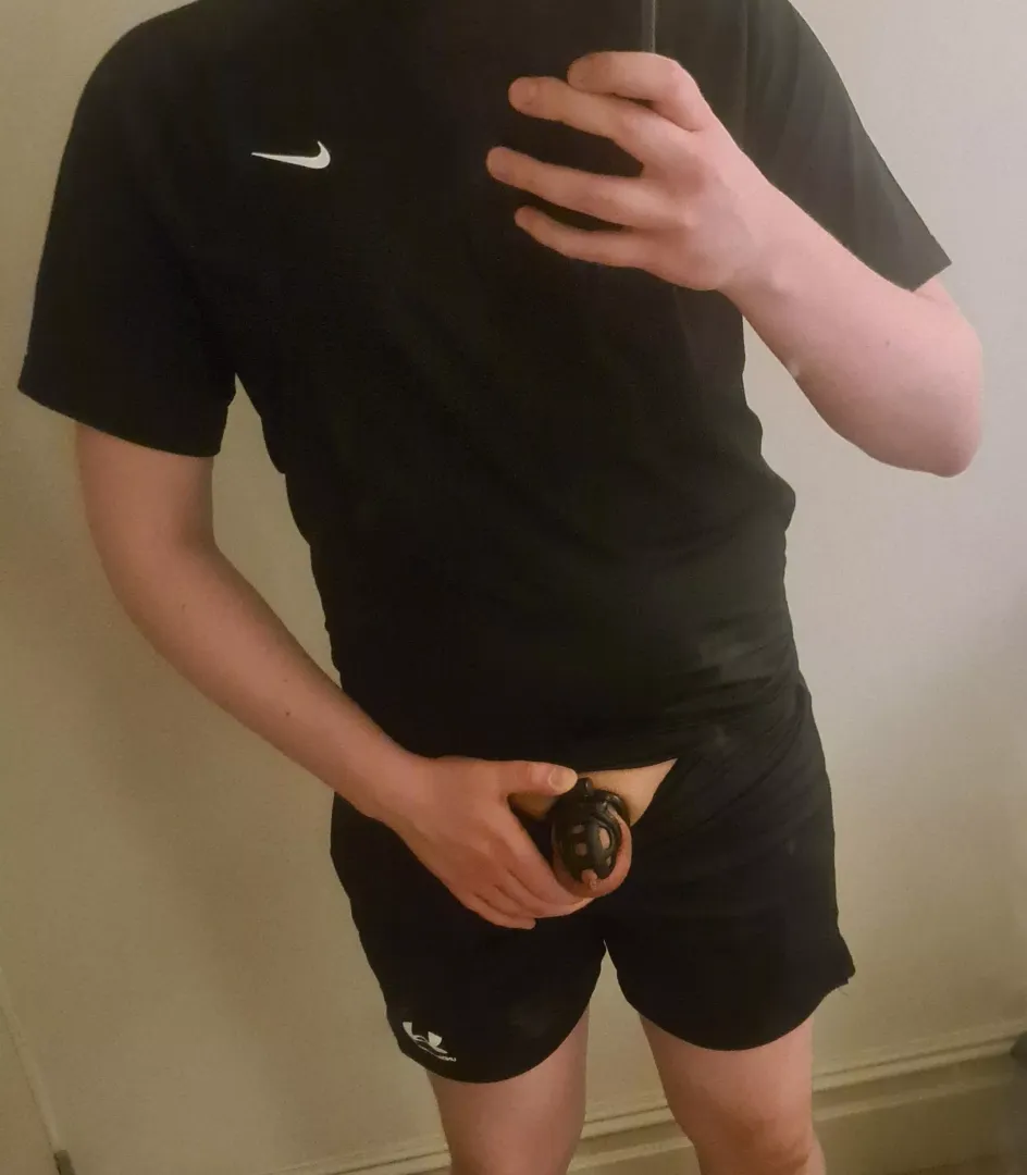 Back from the gym, hope no one noticed 🔐