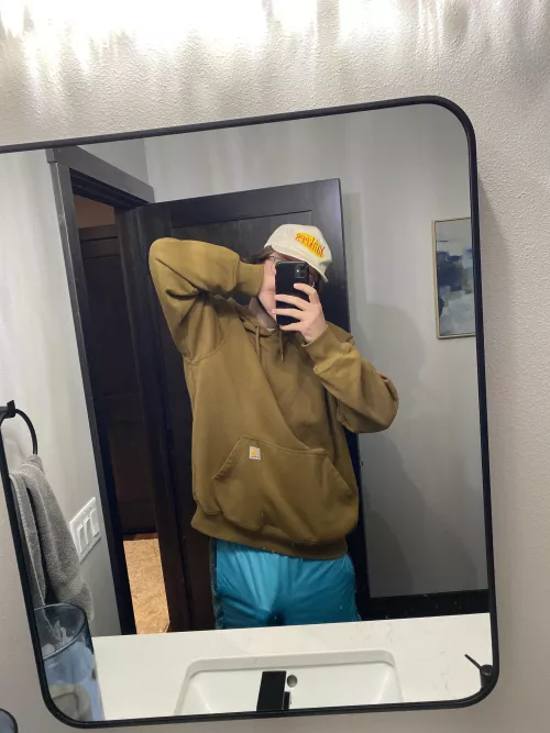 Basketball shorts are comfiest with your hand inside them