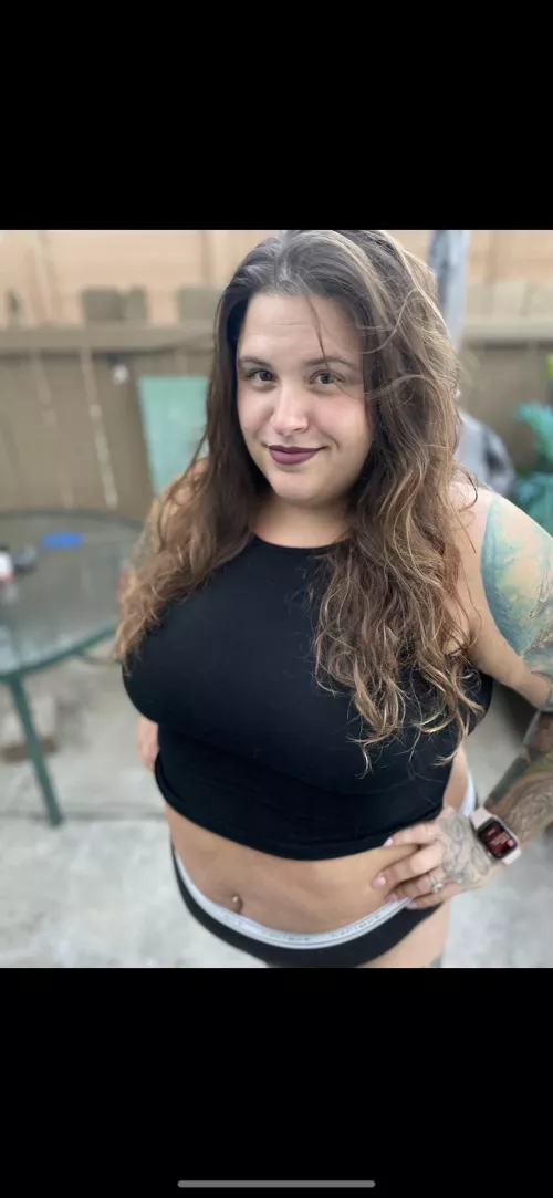 bbw stoner covered in tattoos, let my curves wash your stress away!